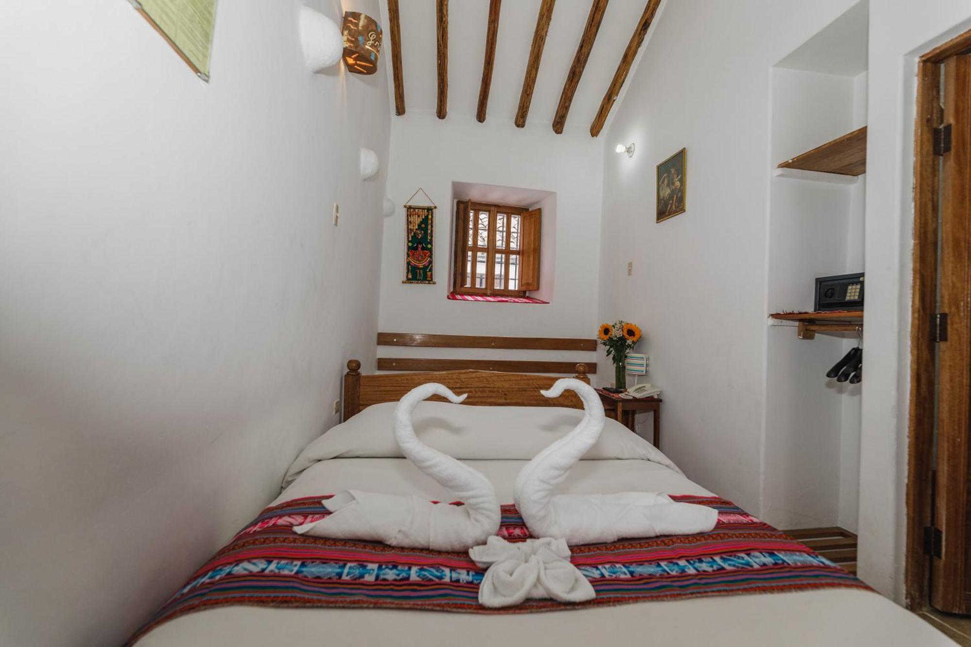 Hostal El Grial Куско Екстериор снимка