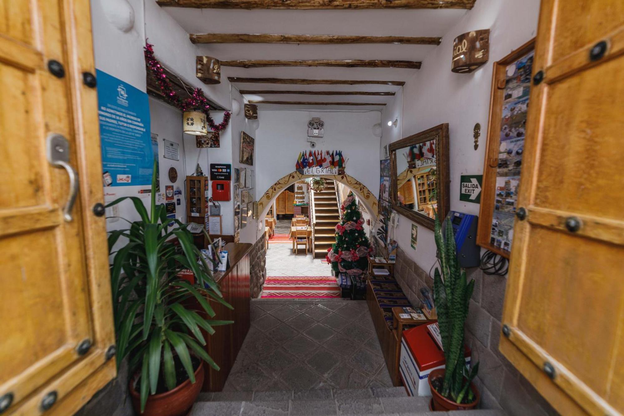 Hostal El Grial Куско Екстериор снимка