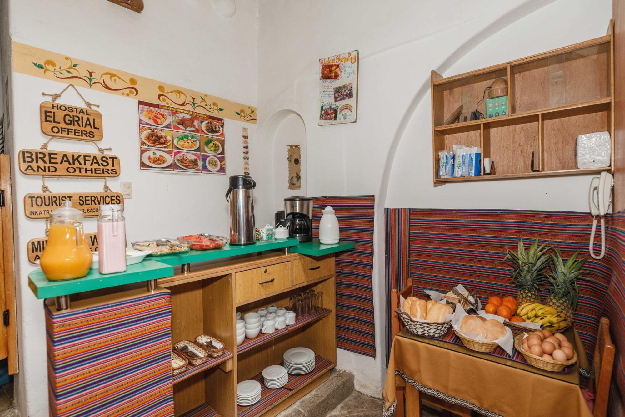 Hostal El Grial Куско Екстериор снимка